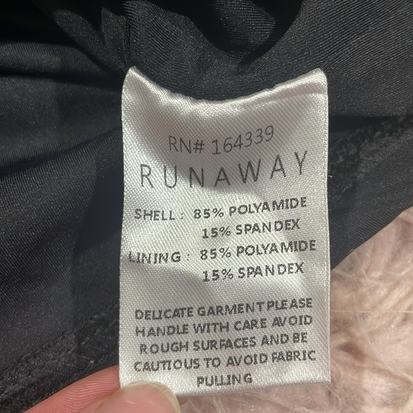 NWT Runaway x Petal Pup Square Neck Black Crop Top - Picture 7 of 7